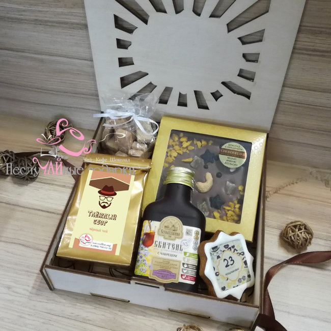 Дэнди #2 (золотой) подарочный набор  с чаем/кофе в деревянной шкатулке
