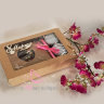 Подарочный набор-сувенир 8 Марта с чаем и сладостями в крафт-коробке # 2 (чай+мед) в упаковке