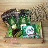 Праздник в зеленом подарочный набор с чаем и сладостями в деревянном пенале - фото 2