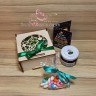 Новогодний #26 Зеленый сладкий подарочный набор в деревянной мини-коробочке - фото 1