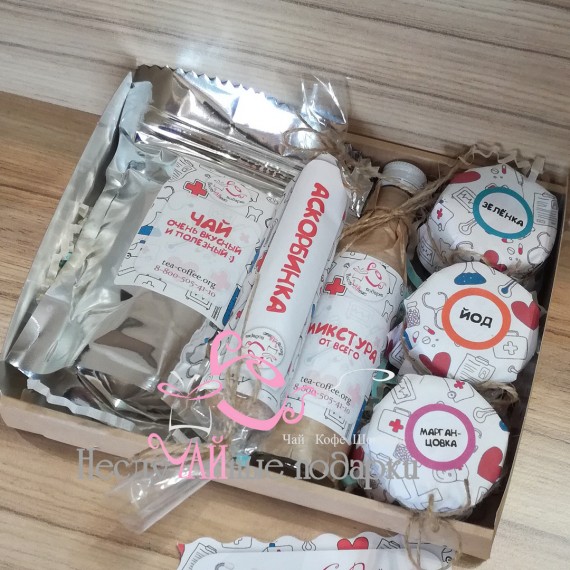 Ускоренная помощь #6 подарочный набор с чаем/кофе и сладостями в крафт-коробке 15*12 см